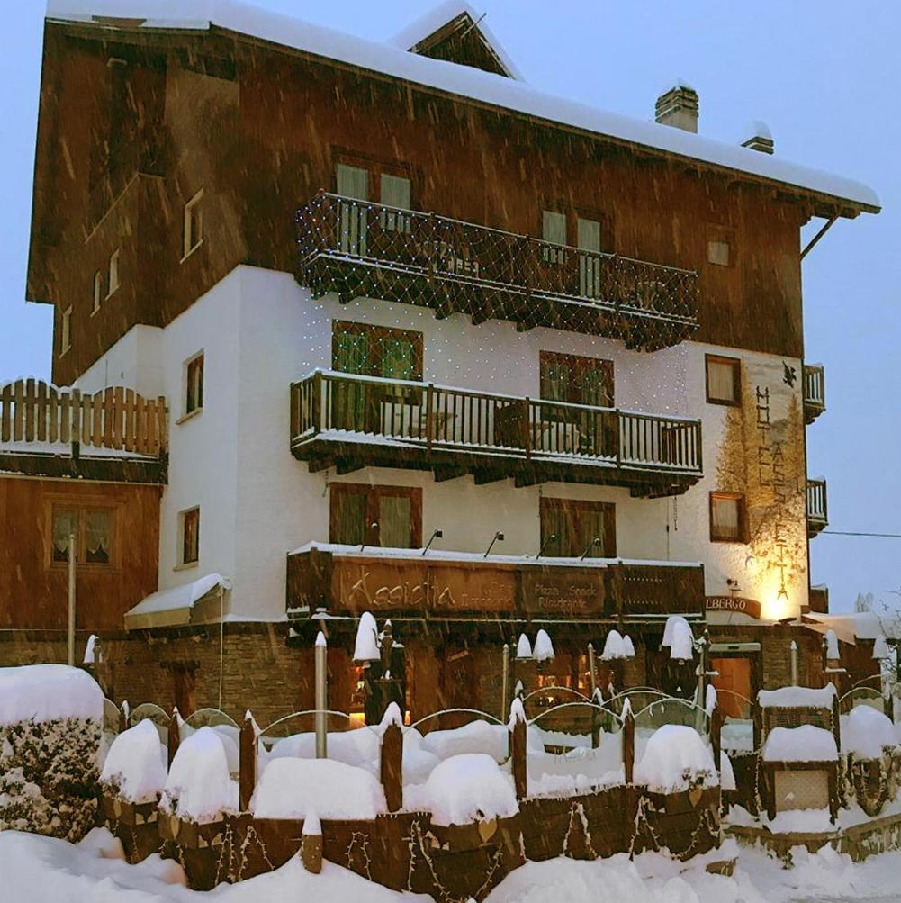 Assietta Hotel Sauze D'Oulx Exterior photo
